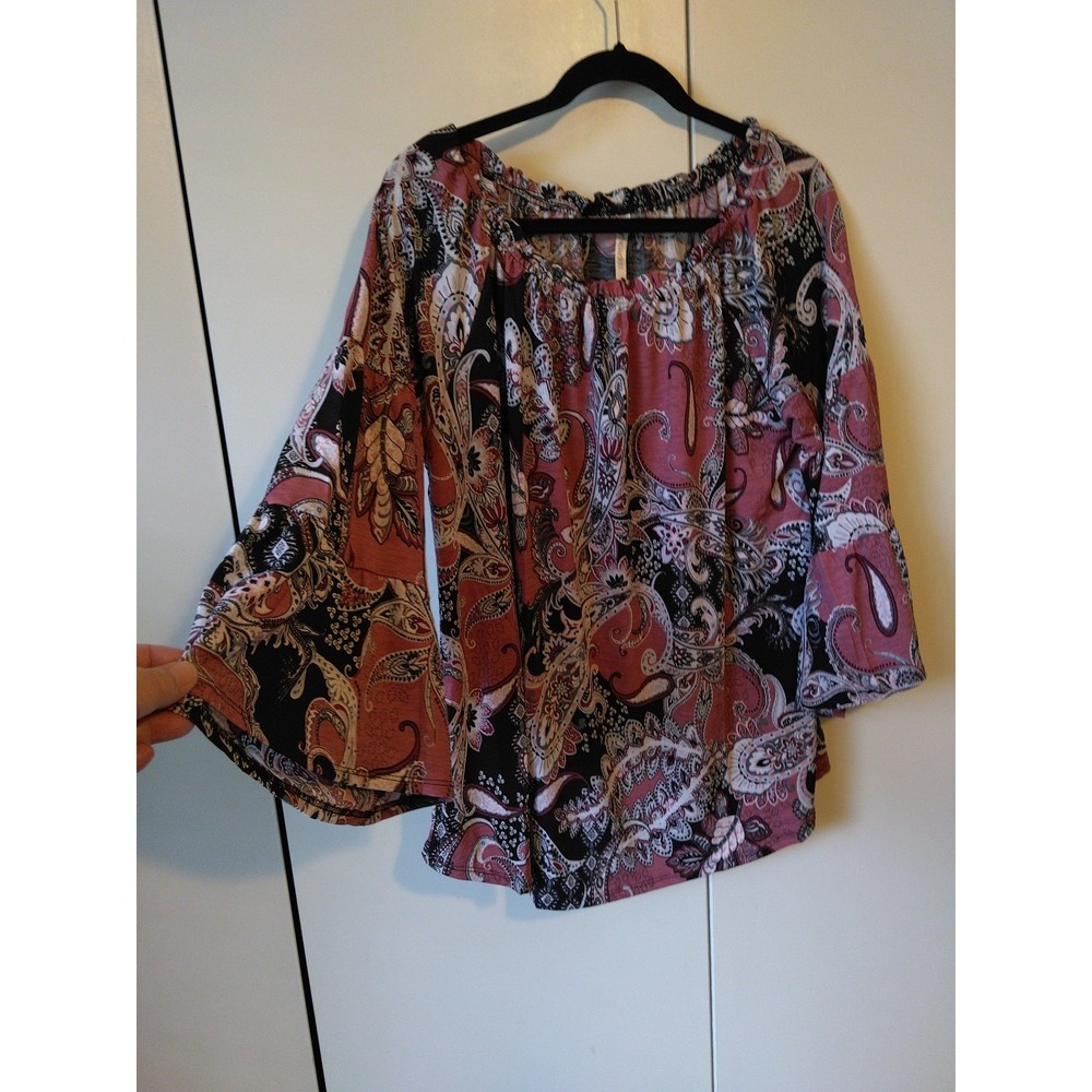 Women's Floral Paisley Print Top Size L Off Shoulder  Peasant Boho Bell Sleeve
